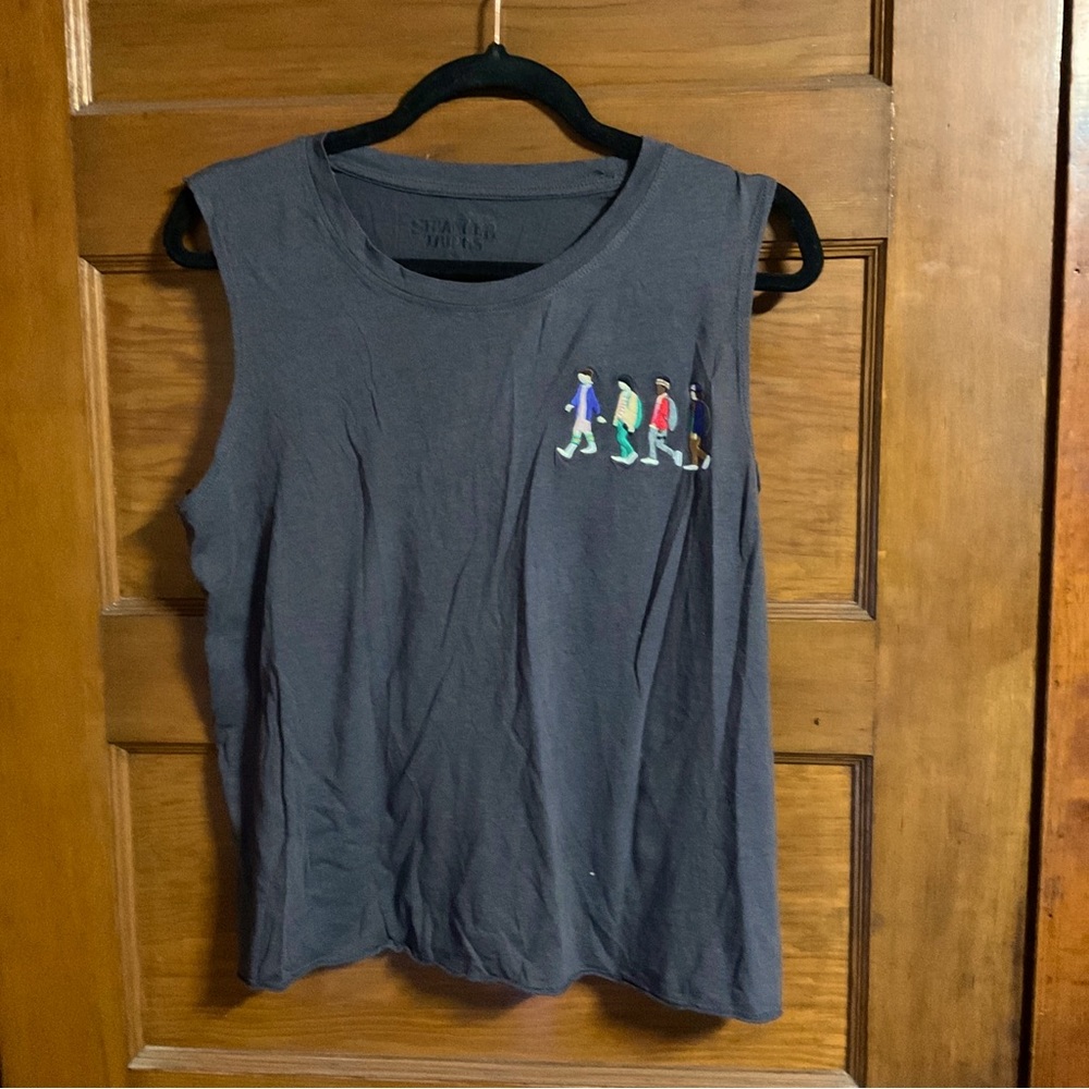 Women's Stranger Things Embroidered Tank Top T-Shirt Size Large
